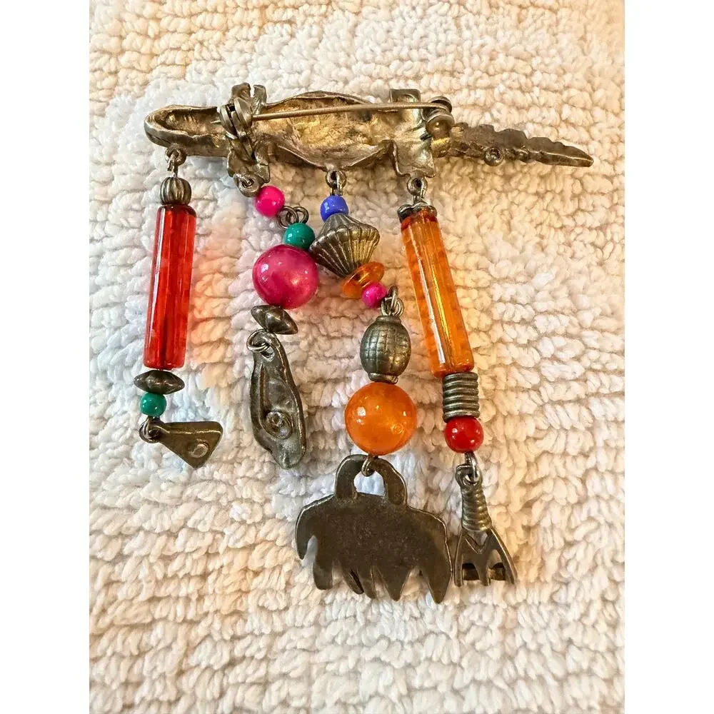 Vintage Southwest Lizard Gecko Brooch Dangle Beads Pewter Tone Artisan Pin
